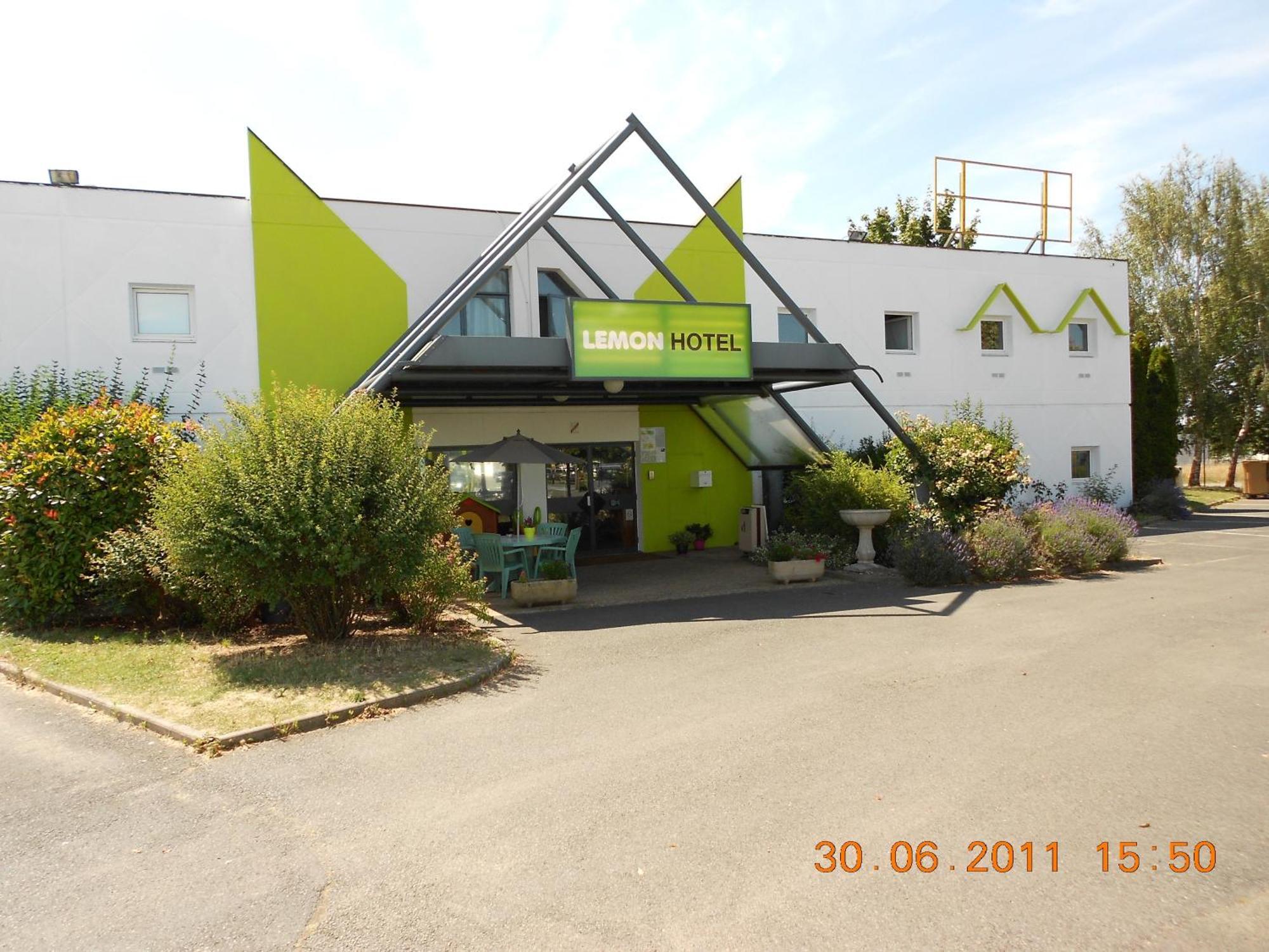 Lemon Hotel Le Coteau Exterior foto
